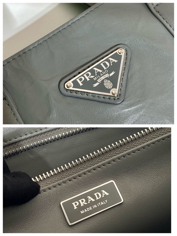 Prada Tote Bags